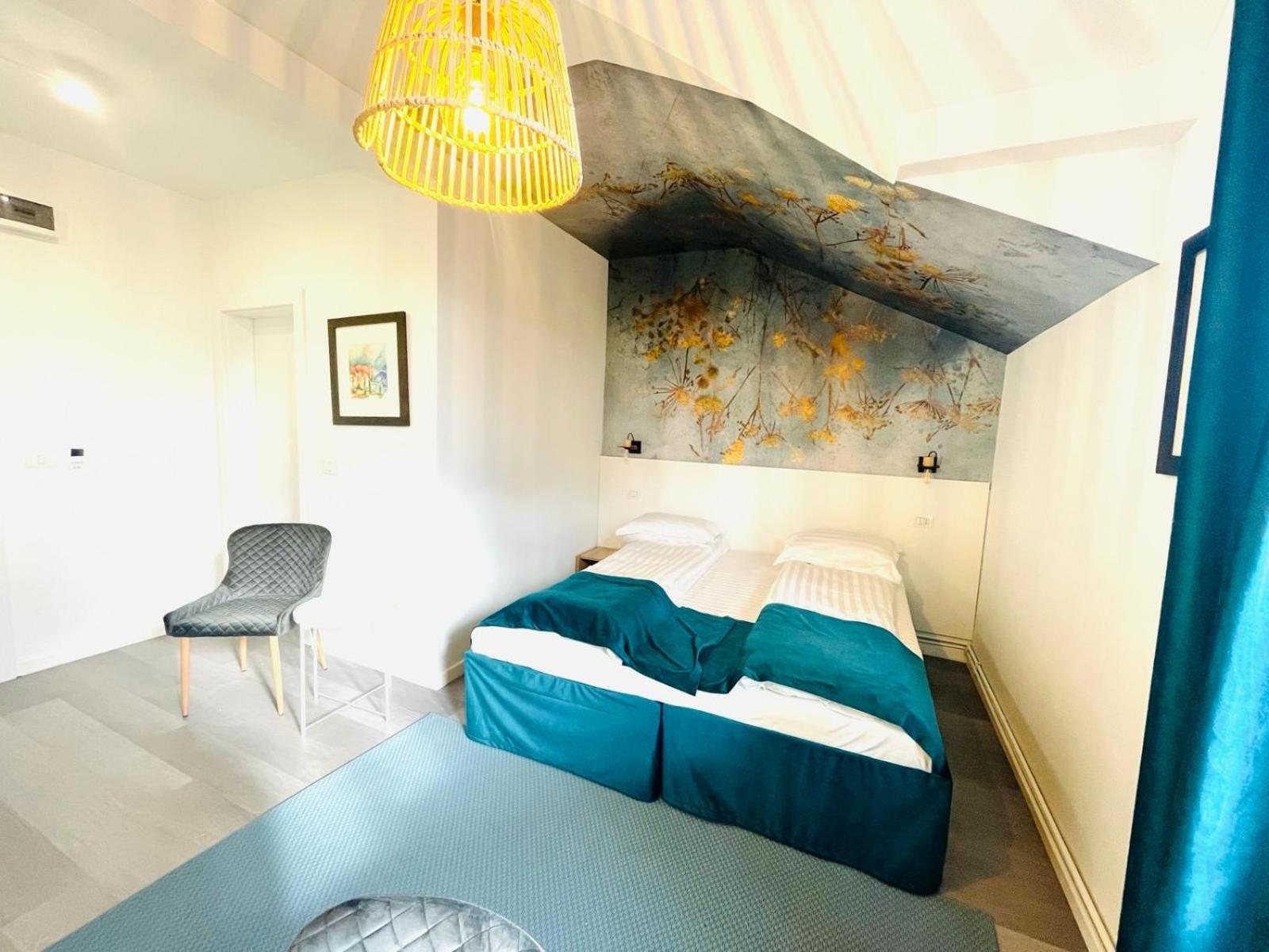 Motel Azur Calnic Екстериор снимка