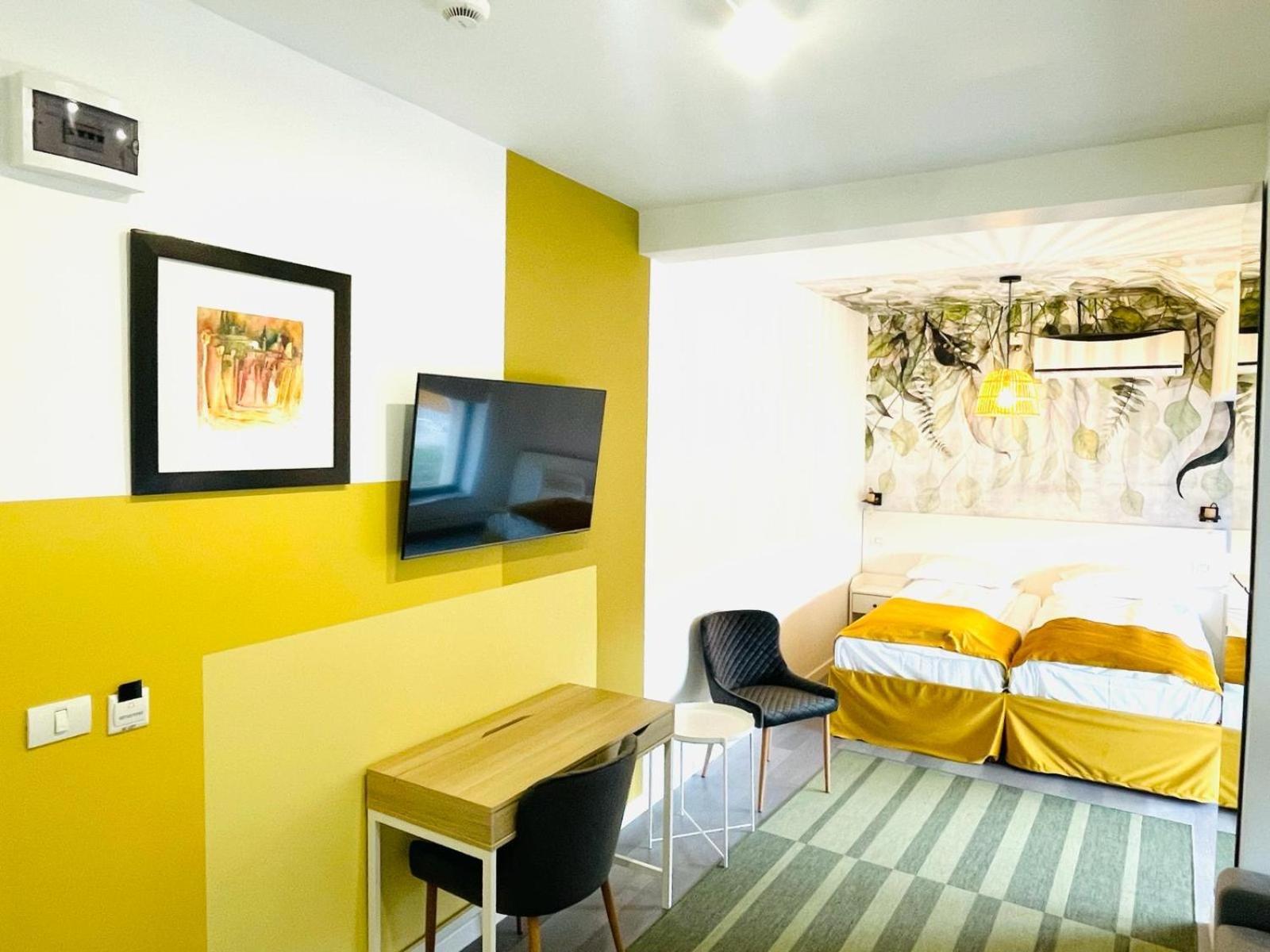 Motel Azur Calnic Екстериор снимка